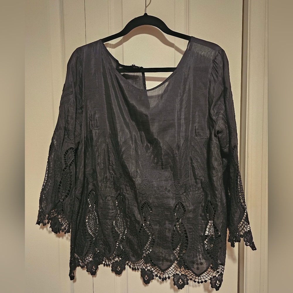 Banana Republic lace trim top
